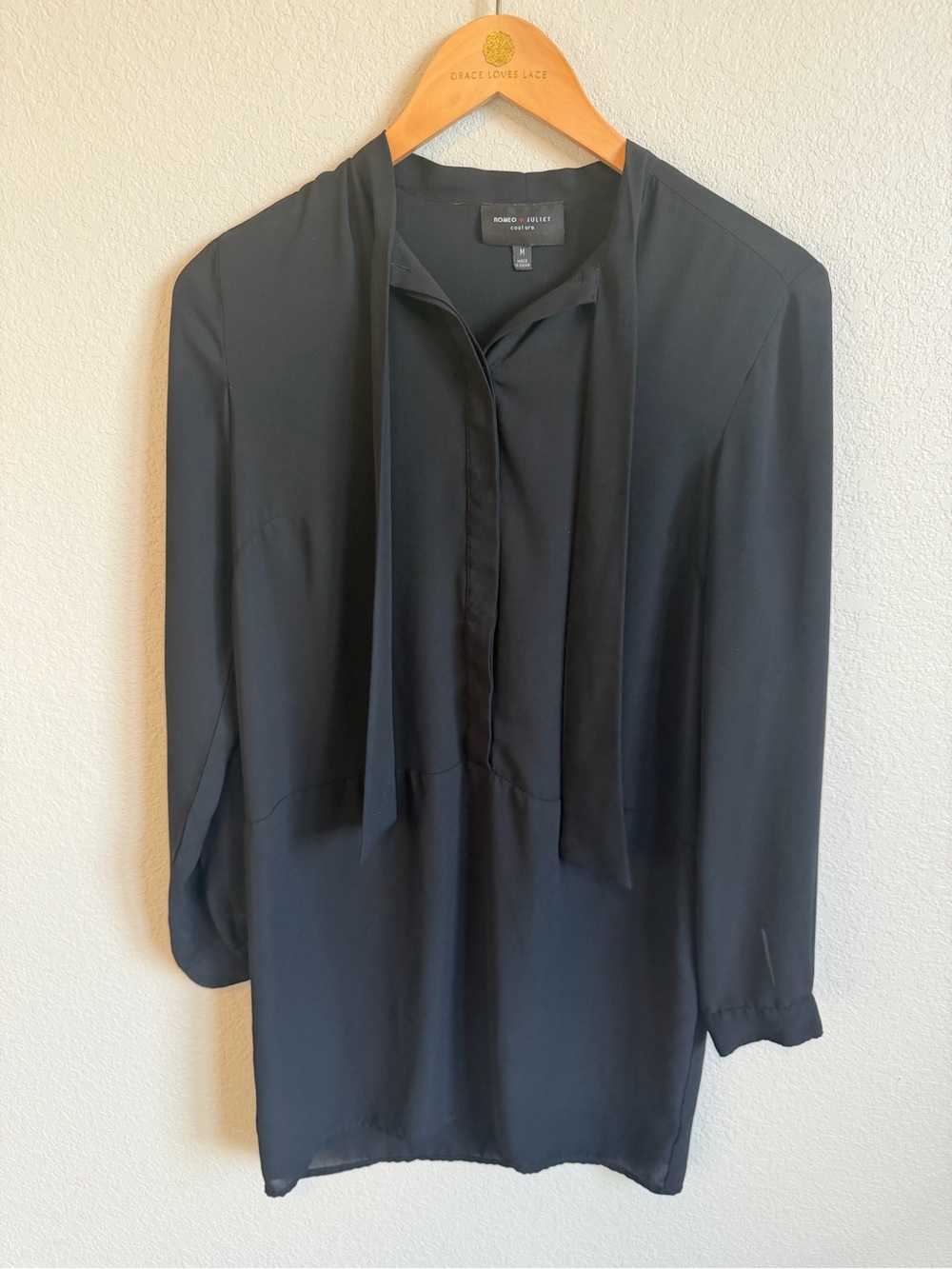 Romeo & Juliet Couture Black Tie-Neck Dress Shirt